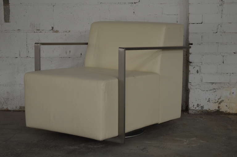 Vintage Modern Cream Leather Swivel Chair