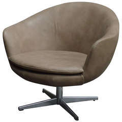 Vintage Swedish Mid-Century Leather Swivel Arm Chair 10