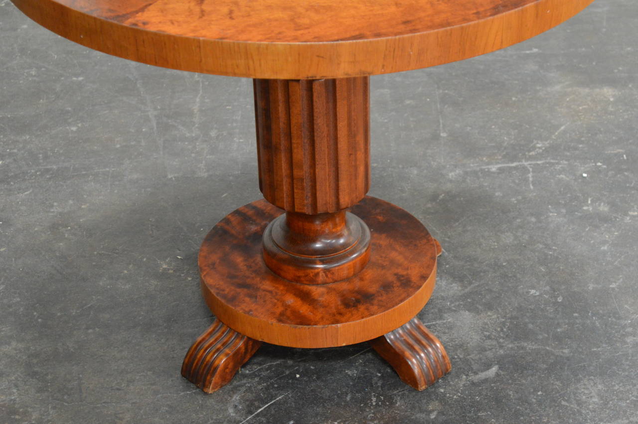 Swedish Art Deco Round Pedestal Table In Excellent Condition In Atlanta, GA