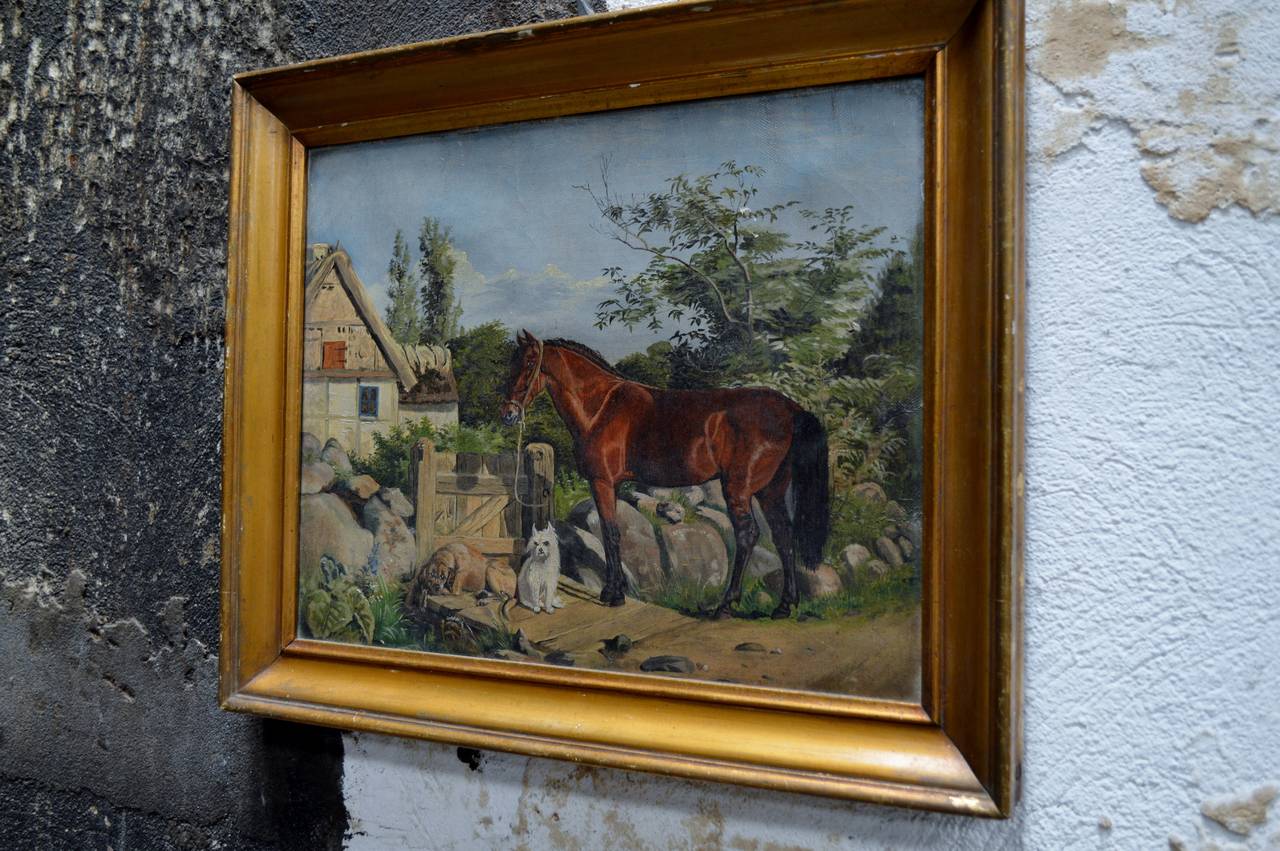 Antique Framed Flemish Equine and Dog Painting In Good Condition For Sale In Atlanta, GA