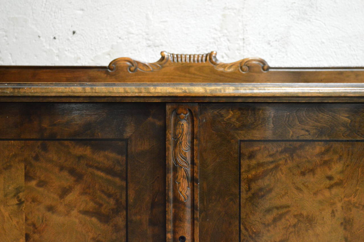 Swedish Neoclassical Buffet Sideboard Server In Excellent Condition In Atlanta, GA