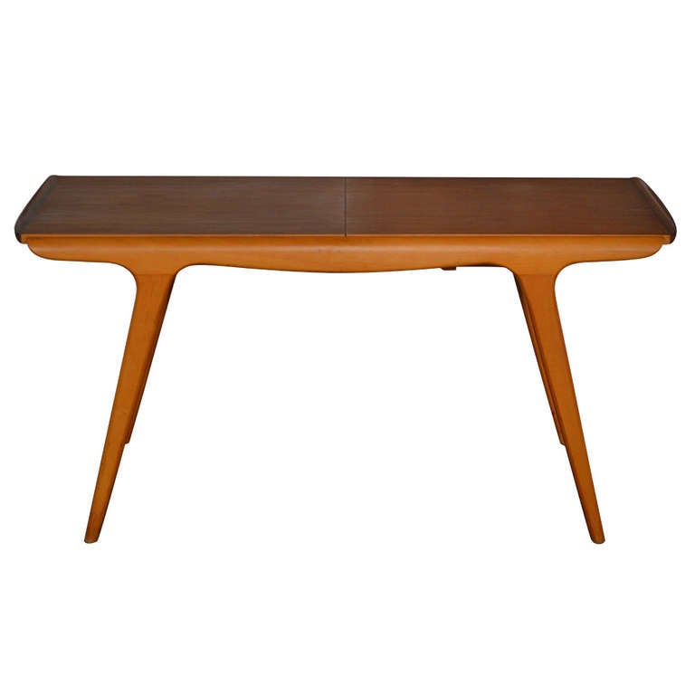 Danish Mid Century Aerodynamic Expanding Coffee Table at 1stdibs