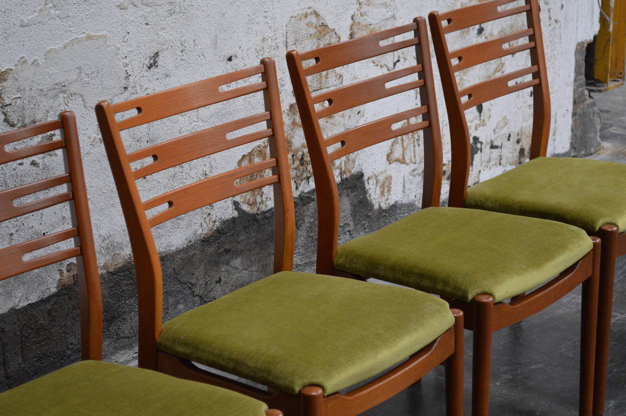 Set of Four Swedish Mid-Century Modern Teak Dining Chairs 6
