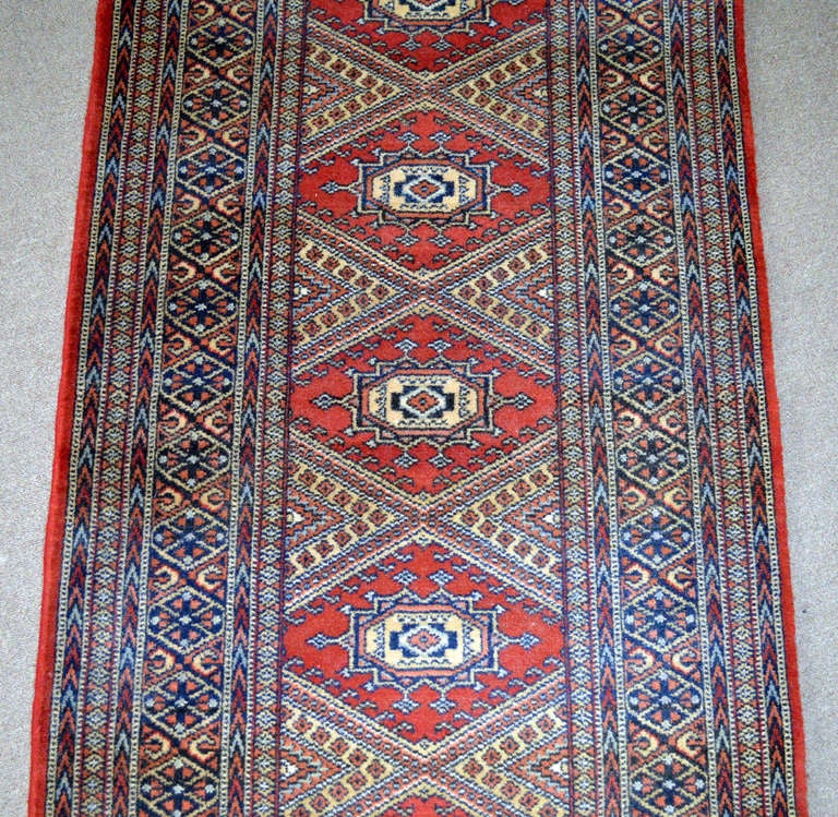 Vintage Belgian Wool Jacquard Machine Woven Rug or Runner  In Excellent Condition In Atlanta, GA