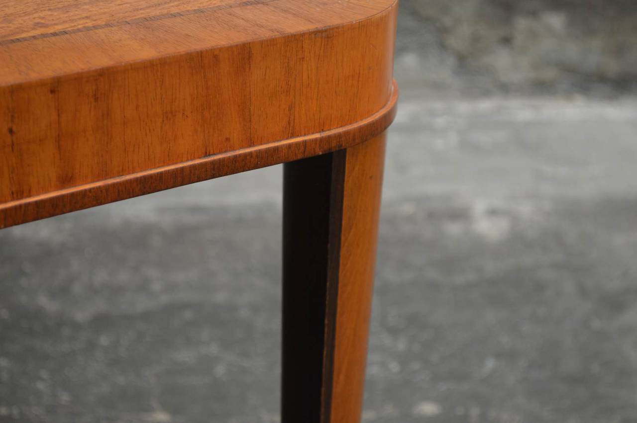 Swedish Art Moderne Walnut Intarsia Coffee or Side Table In Good Condition For Sale In Atlanta, GA