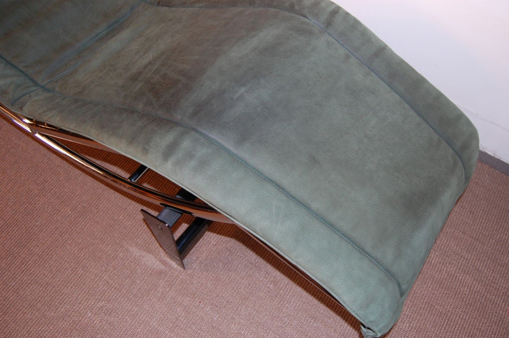 *SALE*  Le Corbusier LC4 Green Leather Chaise Longue 4