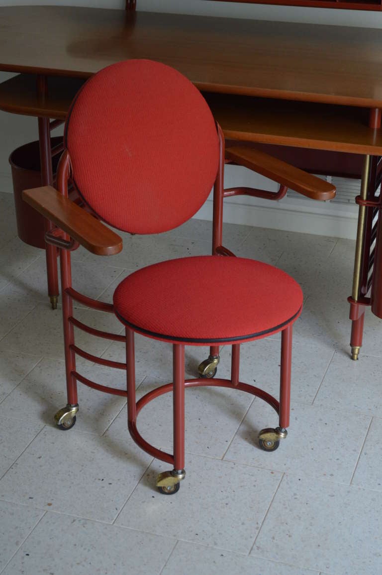 Italian Rare Johnson Wax 1 Desk and 2 Chair by Frank Lloyd Wright for Cassina