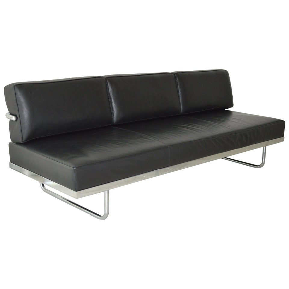 Le Corbusier LC5 Sofa Day Bed by Cassina