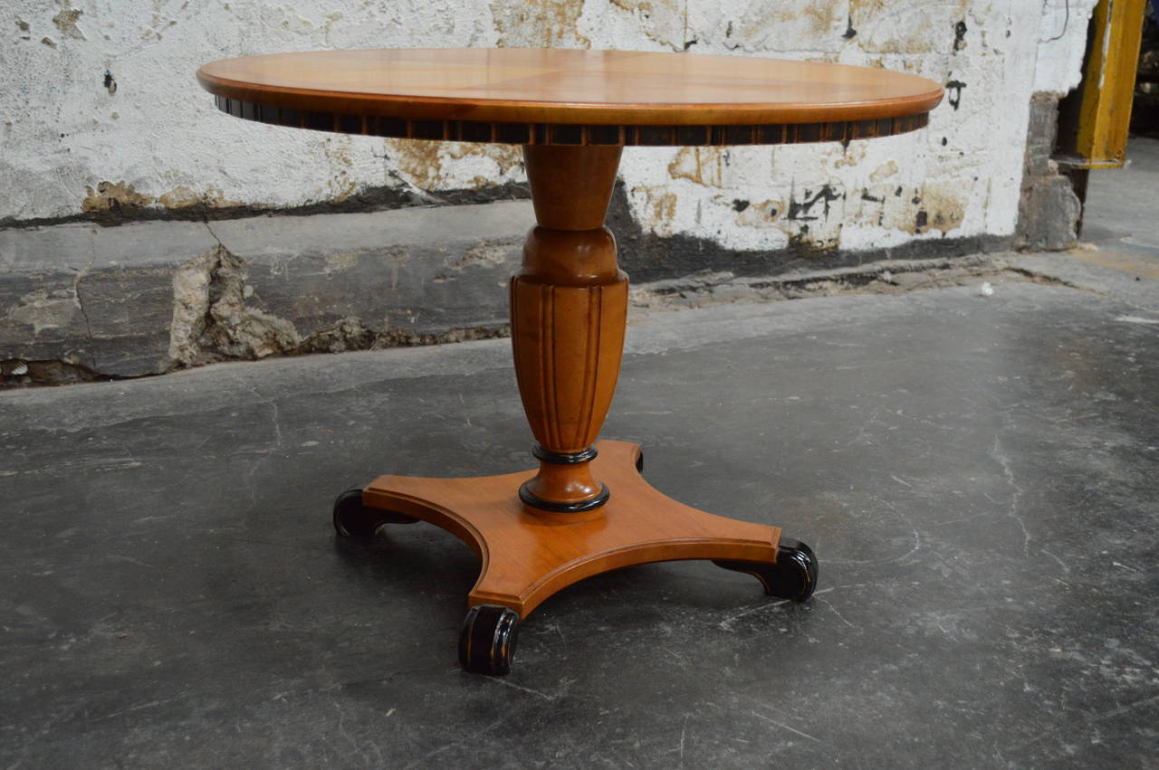 Mid-20th Century Swedish Art Deco Round Golden Elm Pedestal End or Side Table For Sale