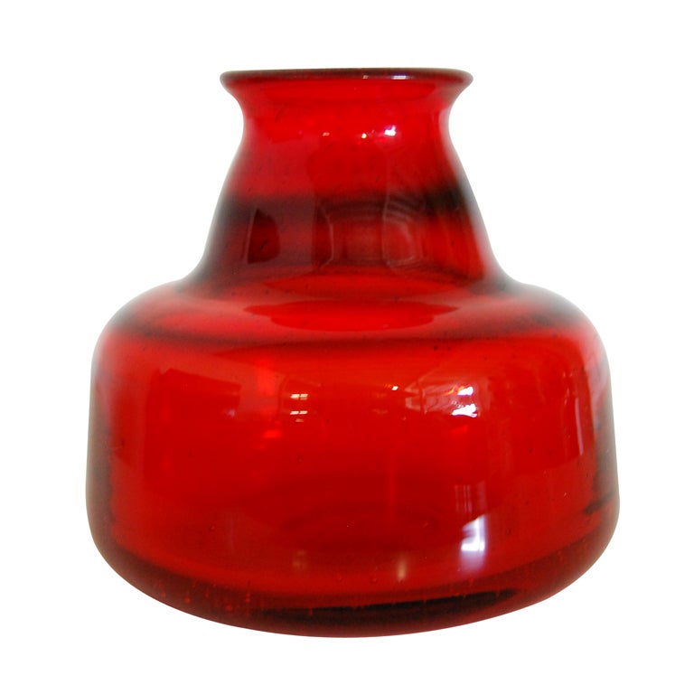 Vintage Swedish Red Art Glass Vase by Erik Höglund for Boda For Sale