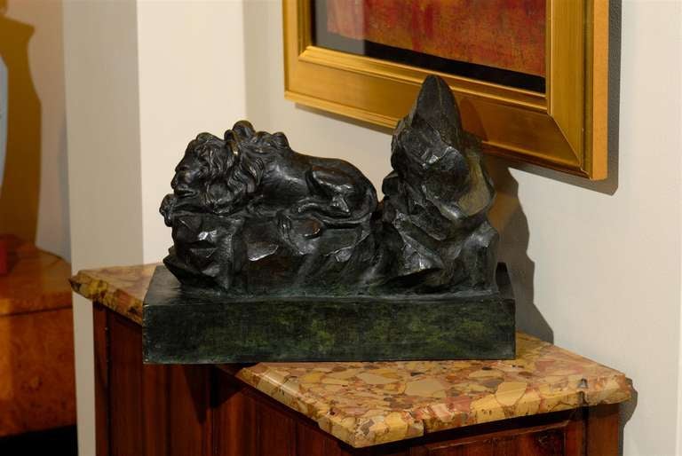 Neoclassical 19th Century Cast Bronze of Lion on the Cliffs