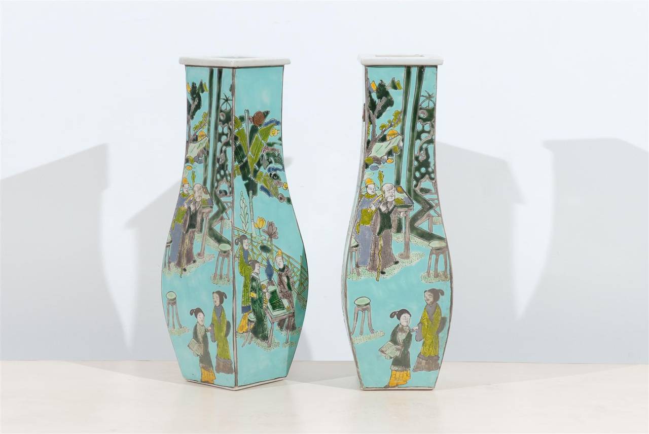 Late 20th Century Pair of Chinese Vases
