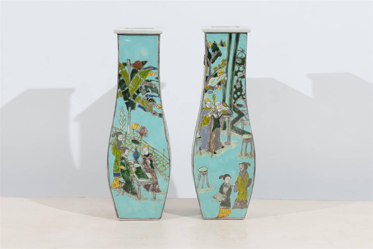 Pair of Chinese Vases 1