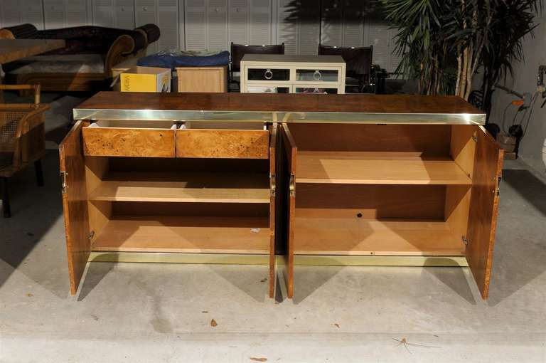 Beautiful Burl and Brass Buffet/Credenza by Pierre Cardin In Excellent Condition In Atlanta, GA