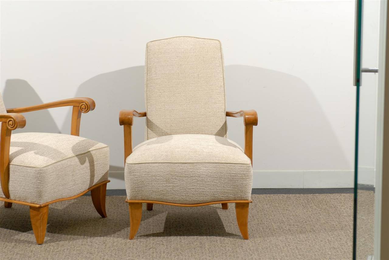 Chenille Pair of 1940s Armchairs Origin France