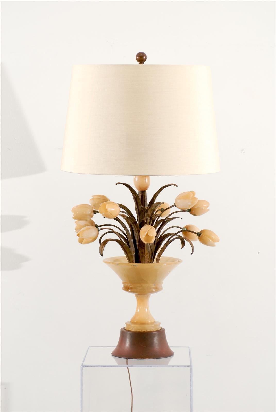 Unusual tole, alabaster tulip lamp on wooden painted base with new cream linen shade and rewired.

Dimensions: Height 34