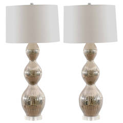 Pair of Mid-Century Lamps on Lucite Bases