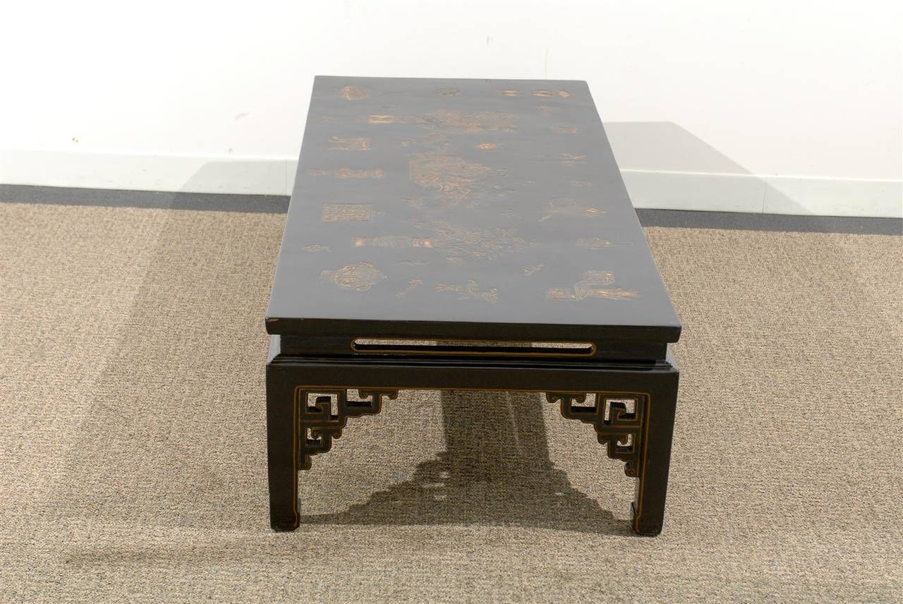 Blacl Lacquered Chinese Coffee Table 3