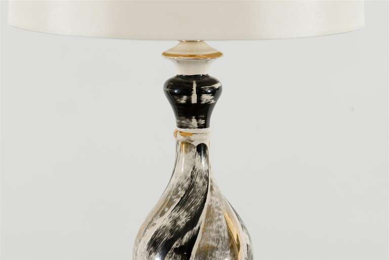 Exquisite Pair of Vintage Ceramic Lamps in Black, Silver and Gold In Excellent Condition For Sale In Atlanta, GA
