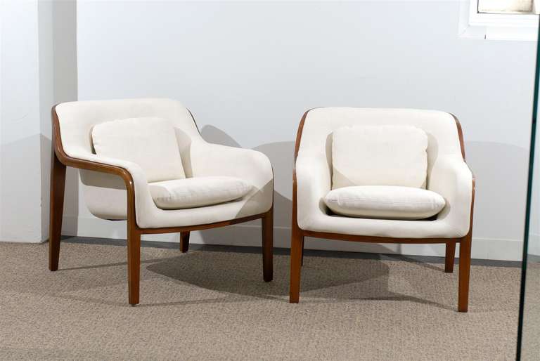 Restored Pair of Bill Stephens Walnut Lounge Chairs in Cream Leather 1