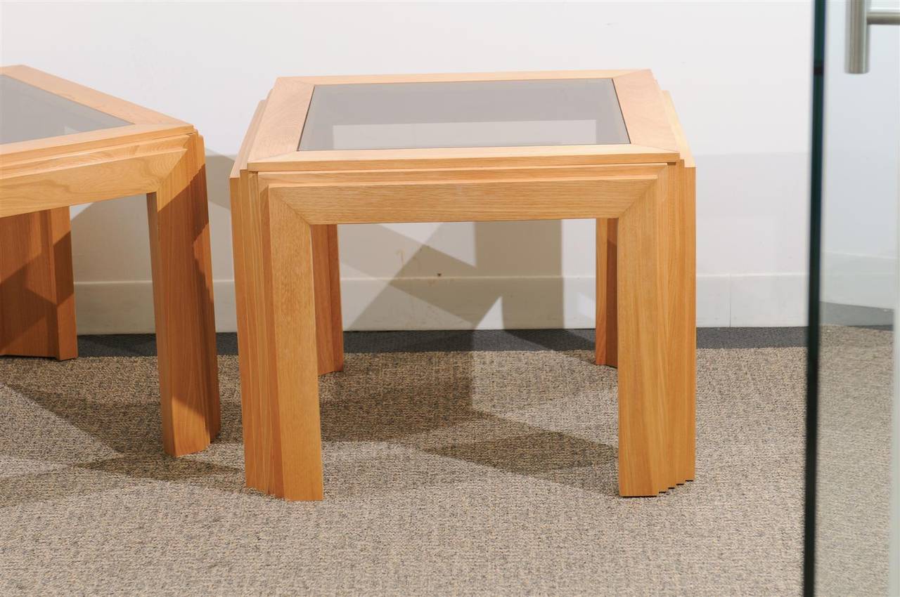 Mid-20th Century Pair of Mid-Century Modern Side Tables For Sale