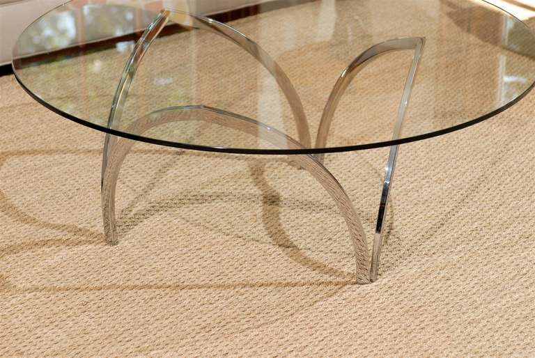 Late 20th Century Handsome Chrome and Glass Coffee Table in the Style of Roger Sprunger For Sale