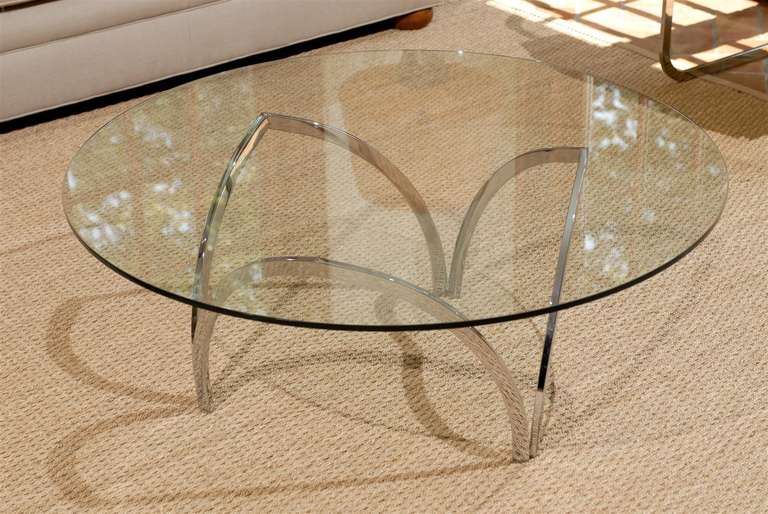 Mid-Century Modern Handsome Chrome and Glass Coffee Table in the Style of Roger Sprunger For Sale