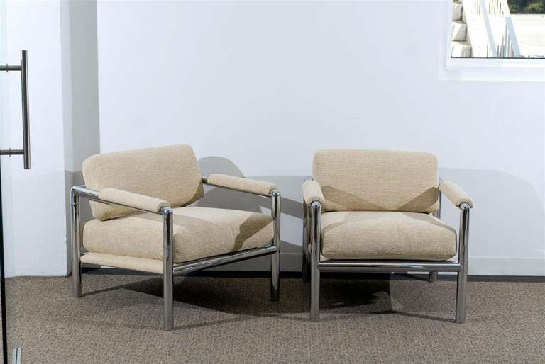 Mid-Century Modern Stunning Pair of Tubular Chrome Lounge/Club Chairs in Raw Silk