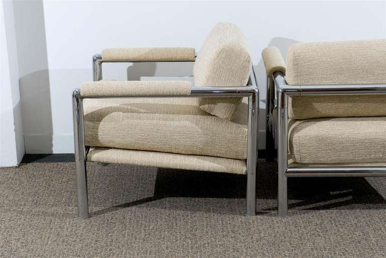 Unknown Stunning Pair of Tubular Chrome Lounge/Club Chairs in Raw Silk