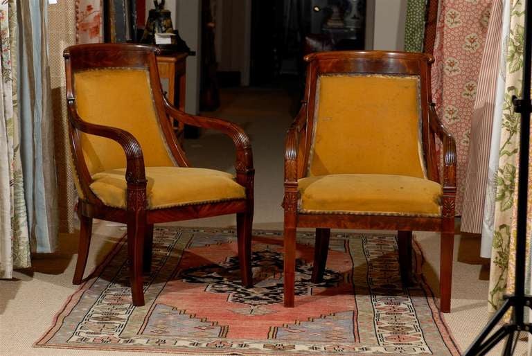 Pair of Empire Chairs in Mohagony Circa 1820
Beautifully rstored and French Polished.