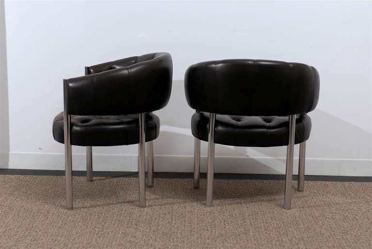 Exceptional Pair of Tufted Leather Barrel Back Chrome Arm Chairs In Excellent Condition In Atlanta, GA