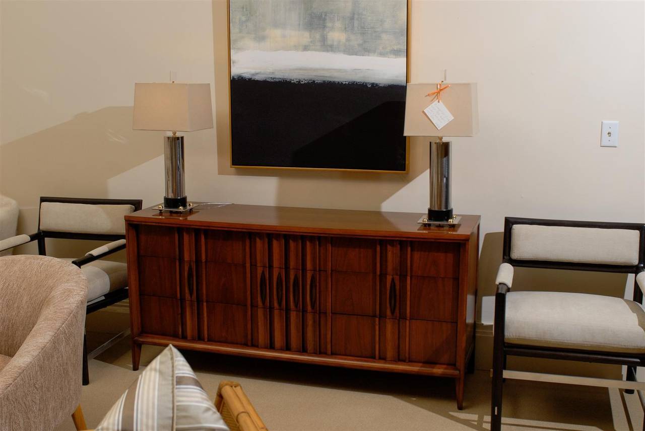 Mid-Century Modern Splendid Modern Nine-Drawer Chest in Walnut For Sale