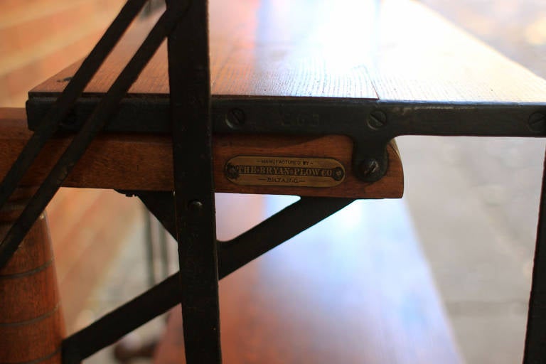 20th Century Convertible Shelf-to-Table, Ohio, circa 1900