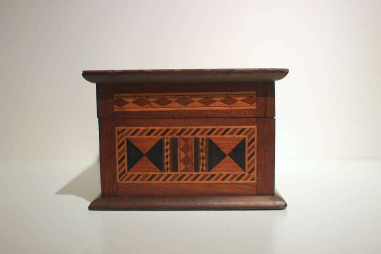 19th Century Fine Marquetry Jewelry Box For Sale
