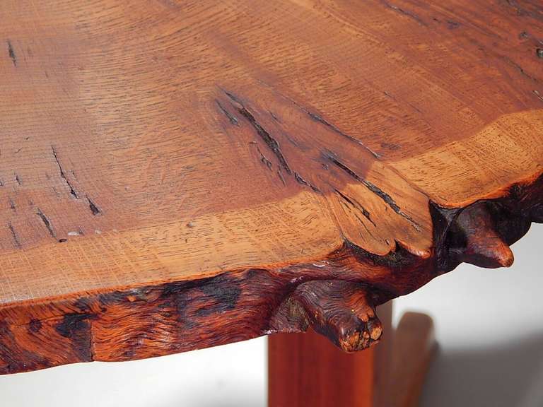 English Oak Burl Table By George Nakashima In Excellent Condition In Sea Cliff, NY