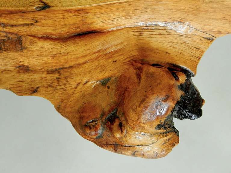 An English walnut coffee table by George Nakashima For Sale 1