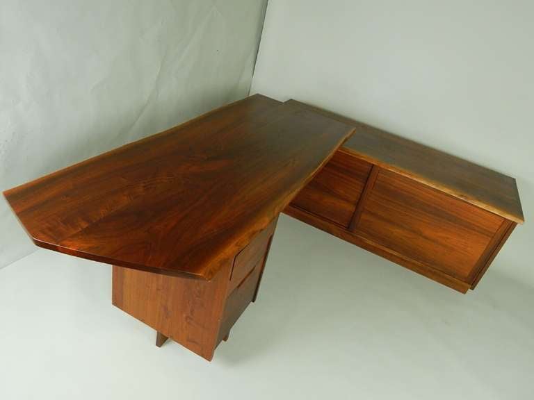20th Century Walnut Pedestal Desk with Credenza by George Nakashima