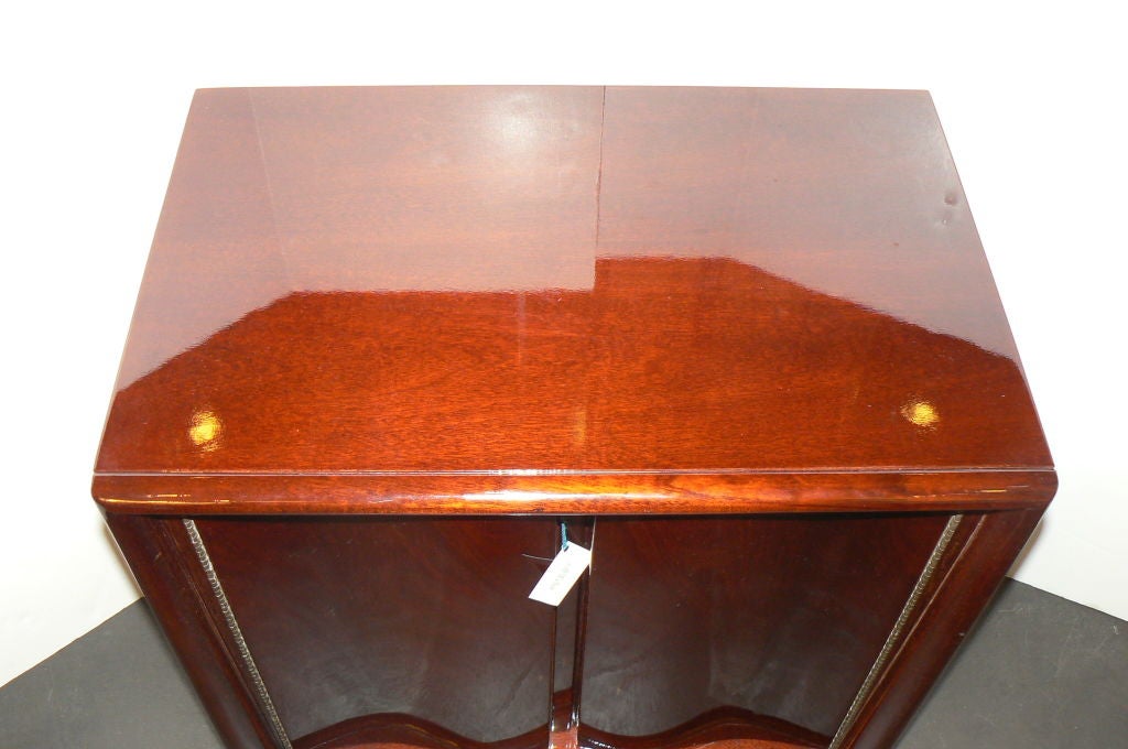 Mid-20th Century Vintage Deco Cherry Night Stands