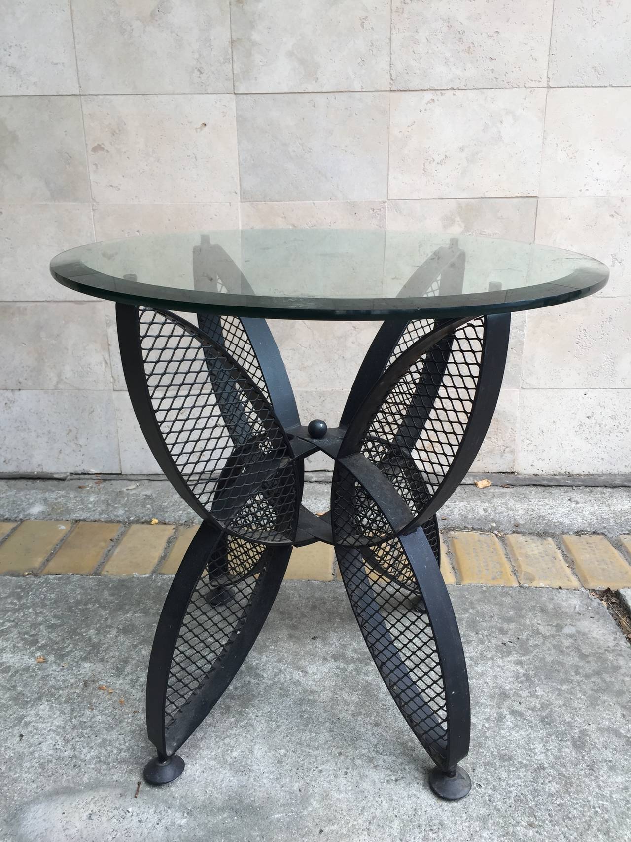 French Mid-Century Modern Pair of Wrought Iron Side Tables, France, 1950s For Sale