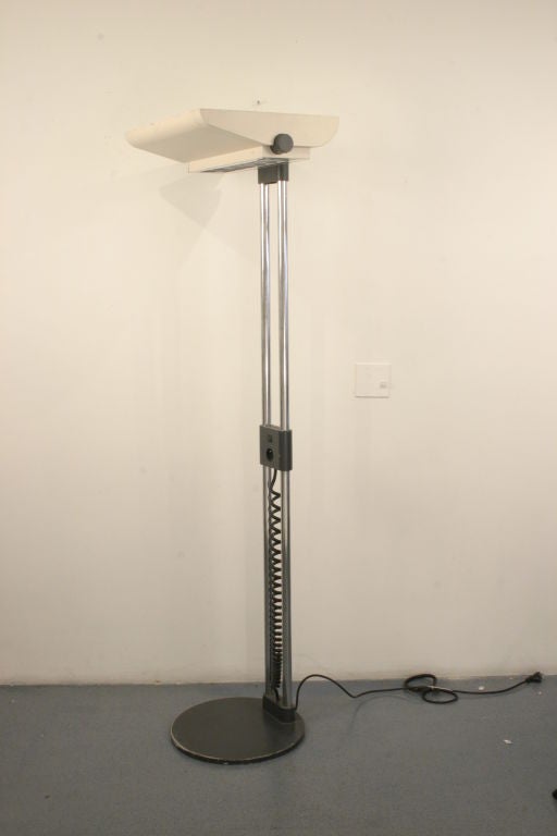 Machine Age Floor Lamps, France, circa 1970s In Good Condition For Sale In London, GB