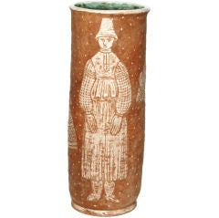 Mid Century Modern folk ceramic with 3 figures