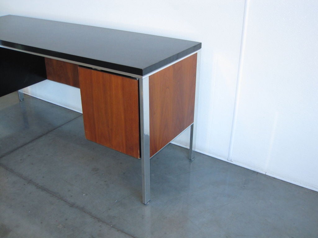 Aluminum Mid-Century Modern Desk, circa 1950-1960 For Sale