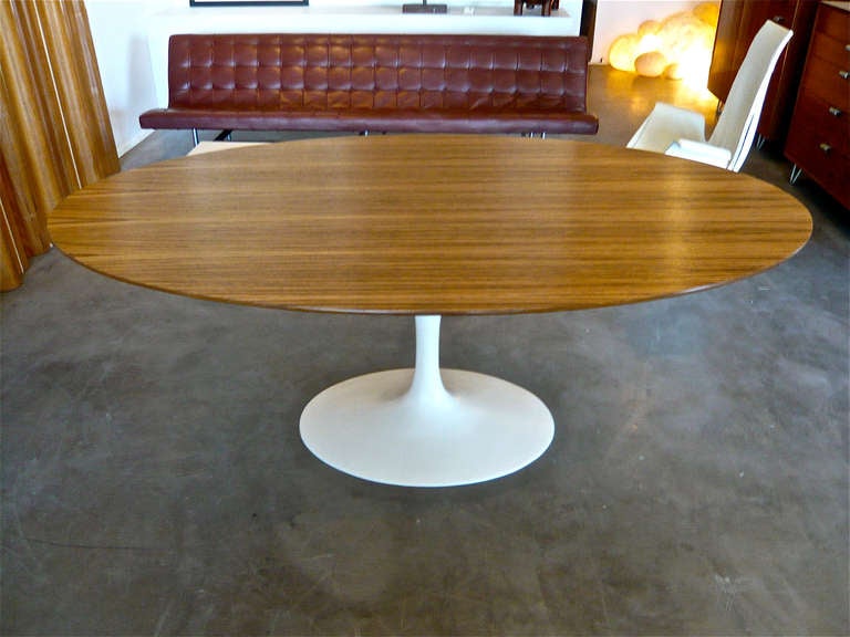 Saarinen/Knoll Oval Dining/Conference Table