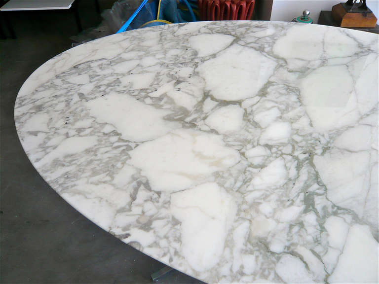 Knoll Marble Conference or Dining Table In Excellent Condition In Cathedral City, CA
