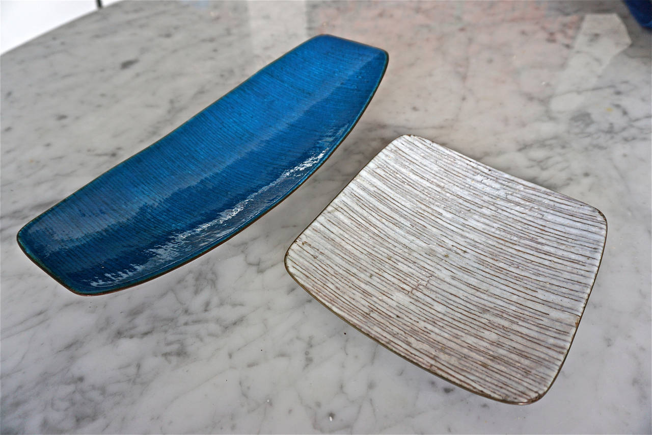 Handcrafted enamel and copper pieces designed in the 1960s by Studio Del Campo.
The blue one measures 11.5