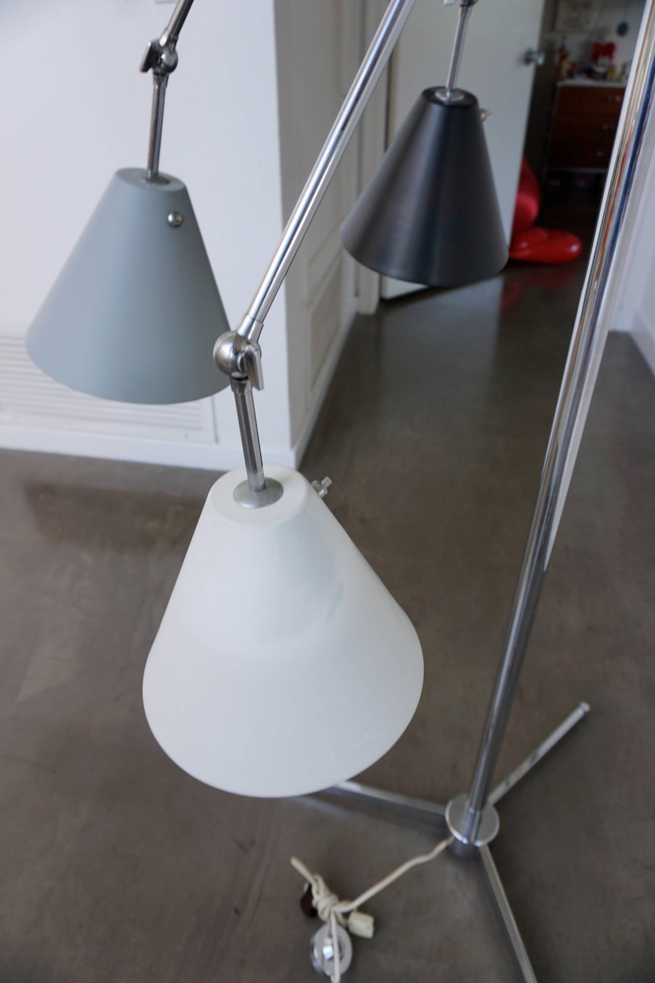 Arredoluce Triennale Floor Lamp by Gino Sarfatti 1