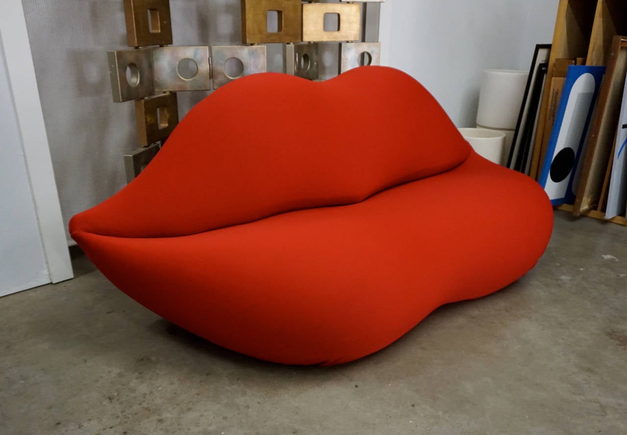 Italian design manufactured by Gufram, 1972. Paying homage to Marilyn Monroe and Salvador Dali.
Metal frame, foam with jersey-stretch upholstery.