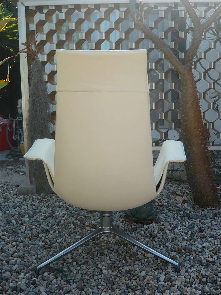 Fabricius-Kastholm Hi-Back Lounge Chair In Excellent Condition In Cathedral City, CA