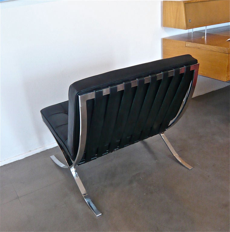 Leather MIES VAN DER ROHE