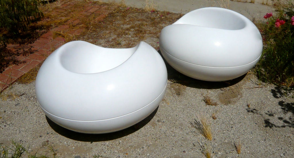 Finnish Pair Of Eero Aarnio 